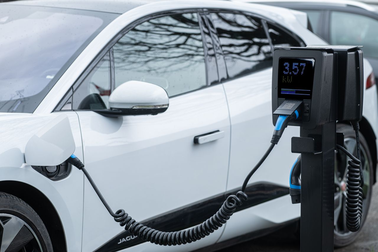 EV Charging Infrastructure: Design, Installation & Smart Grid Integration